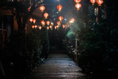 Zo laat je je tuin 's avonds pas echt tot leven komen